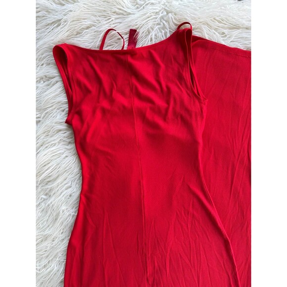 Skims Soft Lounge Lace Long Dress with Bralette Cherry
Size Small - Picture 9 of 11